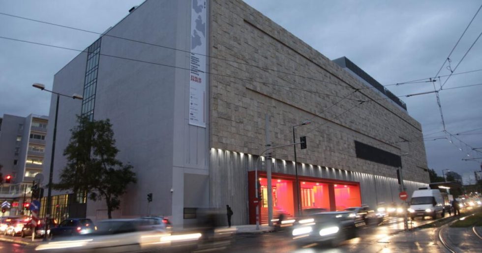 Καταγγέλλουν αδιαφάνεια και αναξιοκρατία